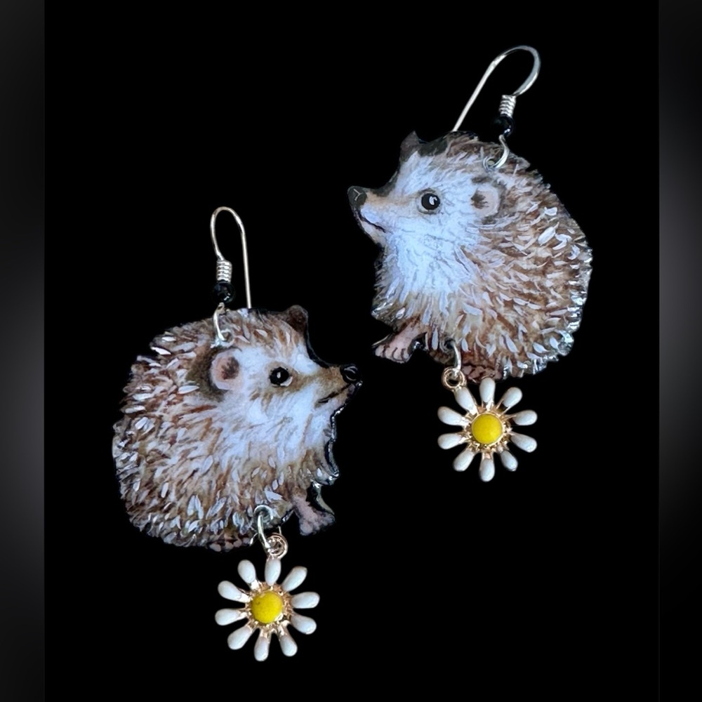 Adorable hand painted hedgehog earrings with Daisy charm on bottom OOAK